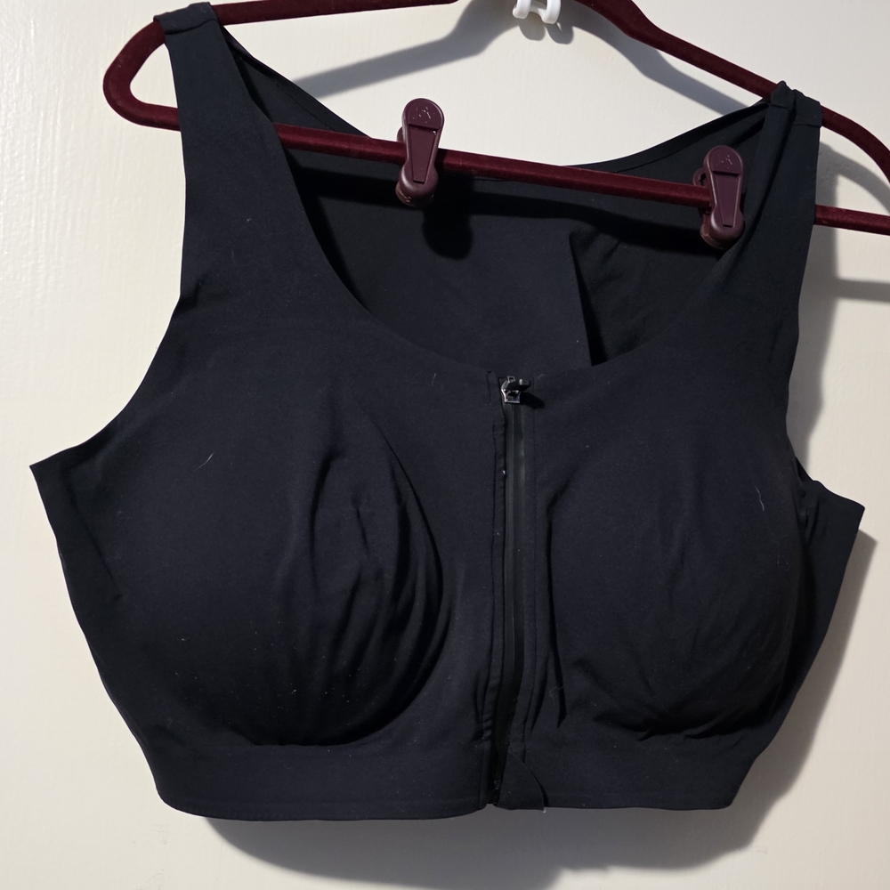 Zyia Black Sports Bra